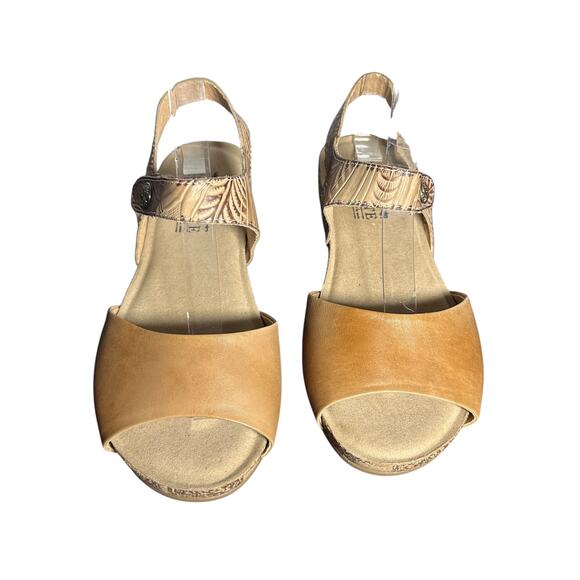 Spring Step L’Artiste Ceylan Embossed Leather Sandals Tan Beige EU 37 US 7 - Picture 3 of 10